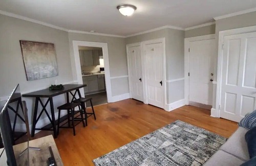Martinsburg Apartment | Lovely 1 Bedroom Rental Unit w/Free Parking Onsite