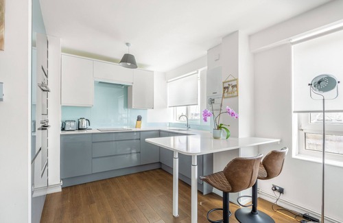 Camden Town with Primrose Hill Apartment | Lovely 1 Bedroom Serviced Apartment in Camden