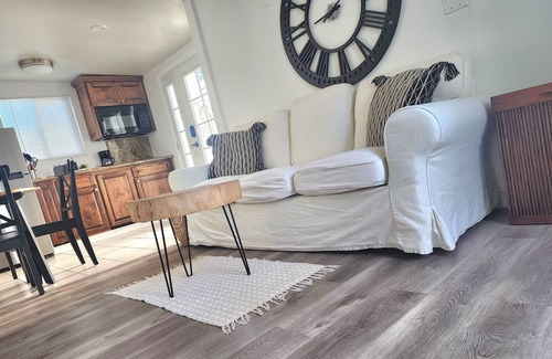 Imperial Beach Apartment | Lovely 1 bedroom beach-town apartment Cyclists paradise