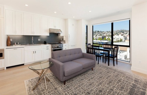 Inner Mission Condo | Lovely 1-Bedroom condo with BBQ grill - San Francisco Life Real Estate