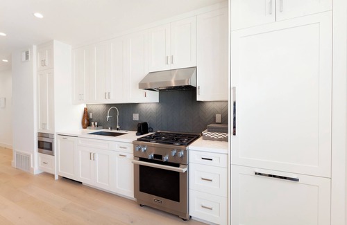 Inner Mission Condo | Lovely 1-Bedroom condo with BBQ grill - San Francisco Life Real Estate