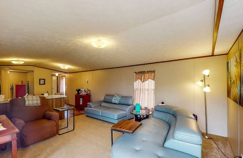 Summerfield Cottage | Lovely 15380 Charming Countryside Retreat, Firepit