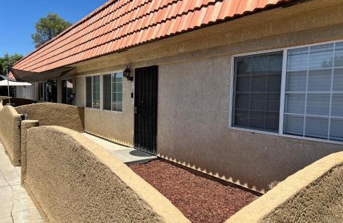 Fresno Apartment | Lovely 1bed,1bath condo with free parking