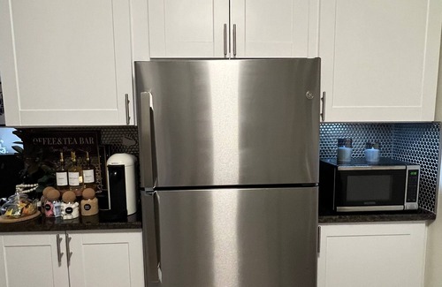 Linden Apartment | Lovely 1Bedroom - Minutes to EWR and NYC