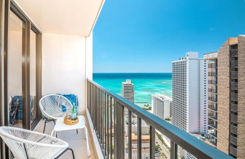 Waikiki Apartment | Lovely 1BR Ocean View Condo, Near Beach + Parking!