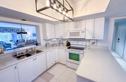 Bonita Bay Condo | Lovely 1st Floor Condo 2BR 2BA at Bonita Bay