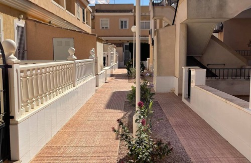 Los Alcazares Apartment | Lovely 2 bed 2 bath ground floor apartment in Los Alcazares