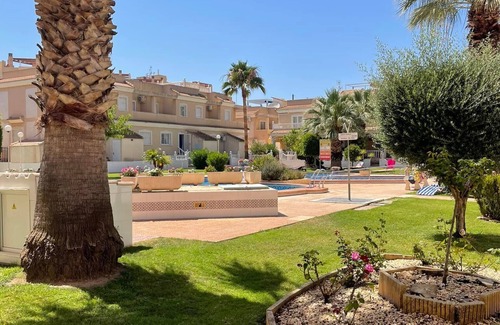 Los Alcazares Apartment | Lovely 2 bed 2 bath ground floor apartment in Los Alcazares