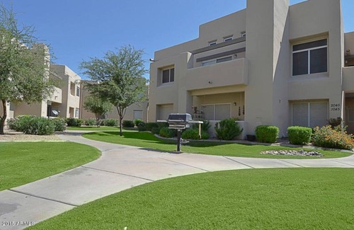 Central Scottsdale Condo | Lovely 2 Bed 2 Bath First Floor Condo Scottsdale