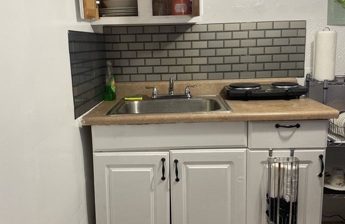 Belmont Apartment | Lovely 2-Bedroom Apt w/Mini Gym