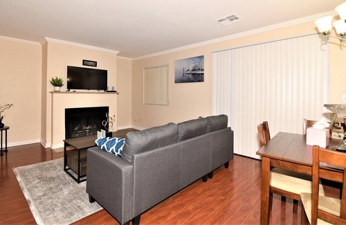 Canyon Gate Condo | Lovely 2 Bedroom Condo With Indoor Fireplace