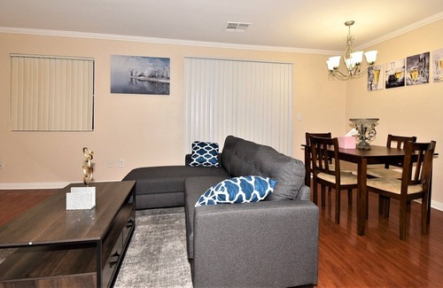 Canyon Gate Condo | Lovely 2 Bedroom Condo With Indoor Fireplace