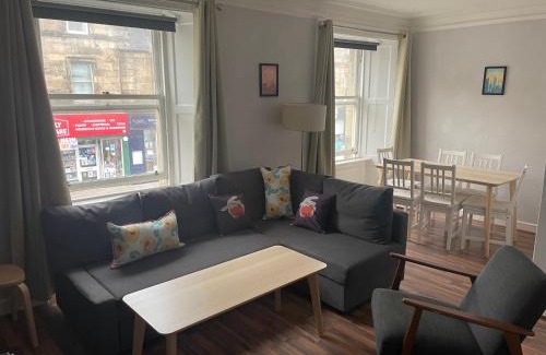 Burntisland Apartment | Lovely 2 bedroom condo in Burntisland, Fife