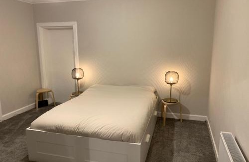 Burntisland Apartment | Lovely 2 bedroom condo in Burntisland, Fife