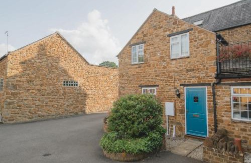 Adderbury House | Lovely 2 Bedroom Cottage In The Heart Of Adderbury