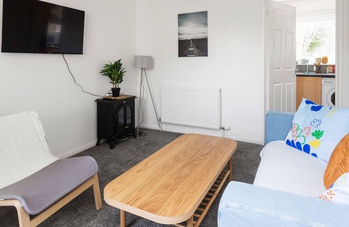Bingham House | Lovely 2 bedroom House Edinburgh