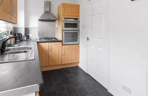 Bingham House | Lovely 2 bedroom House Edinburgh