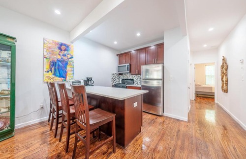 Crown Heights Apartment | Lovely 2 bedroom in the hearts of crown heights