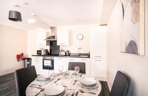 Manchester Apartment | Lovely 2 Bedroom Manchester Apartment