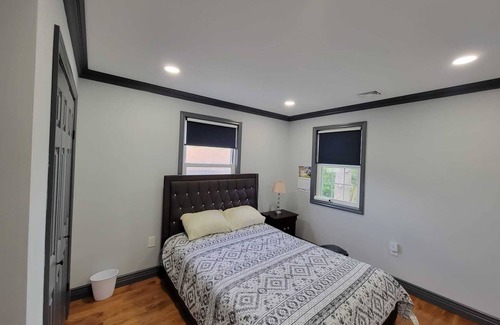 Uniondale Apartment | Lovely 2 Bedroom New Apartment with Free Parking
