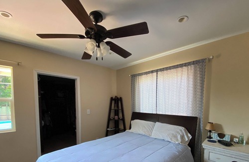 Lake Balboa House | Lovely 2 BR / 2 BA House with Relaxing Spa, Pool, and Gardens