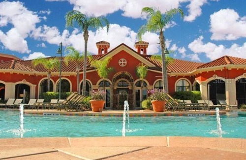Cove Cay Condo | Lovely 2 BR Waterfront Condo Balcony Grand Venezia