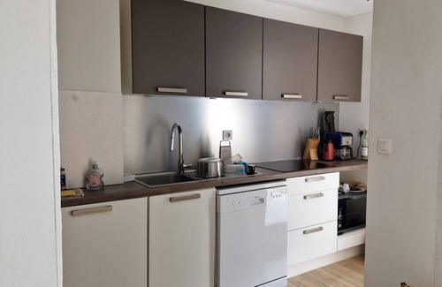 Valescure Apartment | Lovely 2-room apartment in a green setting 10 minutes from the beaches of Saint Raphael.