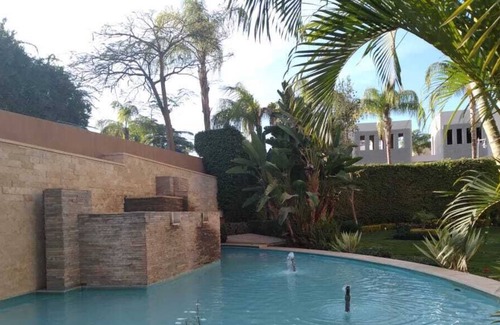 Al-Khalifa Apartment | Lovely 3-Bedroom Rental Unit with Pool in Sheikh Zayed city