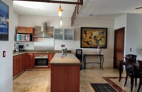Playacar Condo | Lovely 3 Bedroom 5 min from sea in Playacar Resort zone only 15 min walk 5Th A