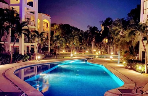 Playacar Condo | Lovely 3 Bedroom 5 min from sea in Playacar Resort zone only 15 min walk 5Th A