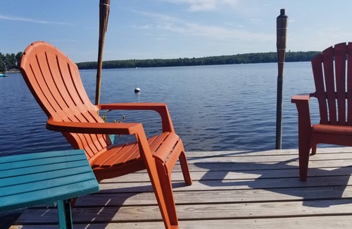 Bridgton Cottage | Lovely 3-bedroom cottage with dock and lake frontage on Long Lake in Bridgton