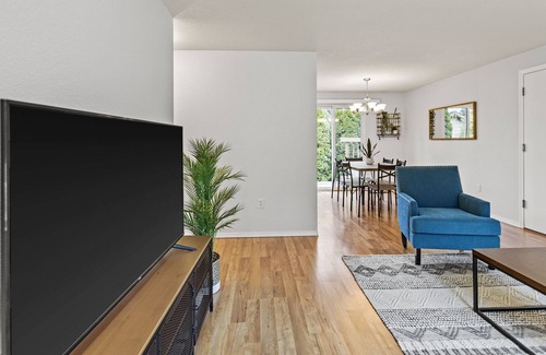 Olympia House | Lovely 3 Bedroom Home in the Heart of Olympia
