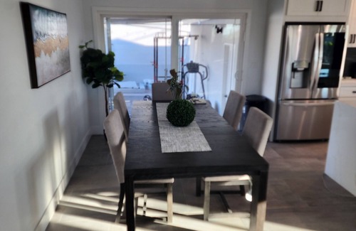North Clairemont House | Lovely 3-bedroom house in sunny San Diego ,pool ,close to the beach