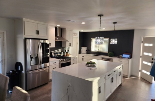 North Clairemont House | Lovely 3-bedroom house in sunny San Diego ,pool ,close to the beach