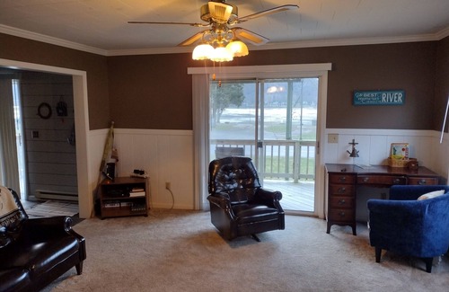 Madison House | Lovely 3 bedroom house with beautiful river views.