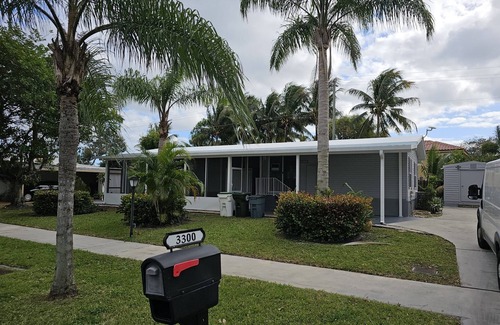 Coconut Creek House | Lovely 3-bedroom house with AC in Coconut Creek