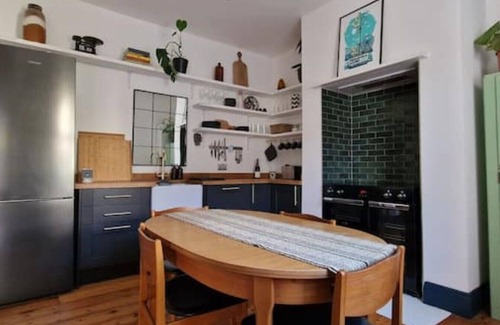 Whitley Bay Apartment | Lovely 3 bedroom Whitley Bay Townhouse.