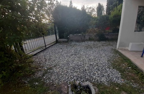 Montreux City Centre Apartment | Lovely 3-room ground floor villa. 5 mins from the beach 1 min from public transport.
