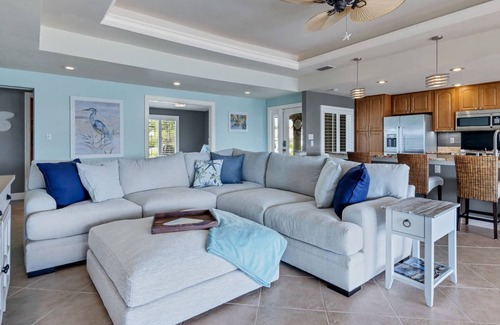 Charlotte Harbor House | 🥇 Lovely 3bd waterfront villa (CH821)