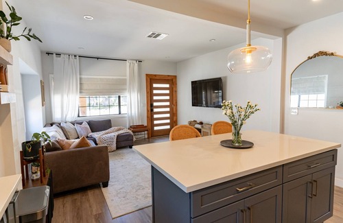Eagle Rock House | Lovely 3BR Bungalow Style Home in Eagle Rock