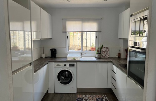 Urbanizacion Hacienda las Chapas Cottage | Lovely 4-Bed Cottage in Las Chapas Marbella