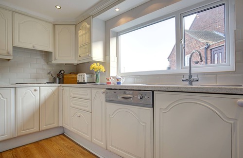 Brancaster House | Lovely 4 bedrom home in Brancaster -15 minute walk to Brancaster beach