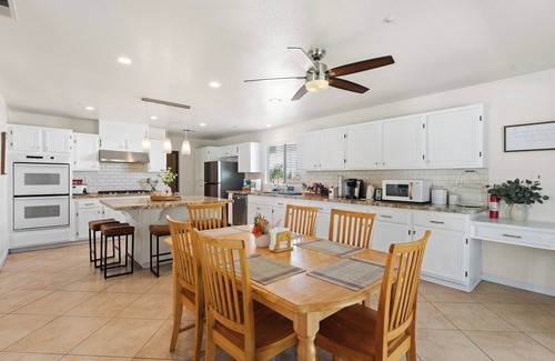 Loma Linda House | Lovely 4-bedroom house fits 15 people with outdoor playground