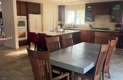 Thousand Oaks House | Lovely 4bedroom Thousand Oaks private house w/Gorgeous Pool/Hot Tub Come Relax
