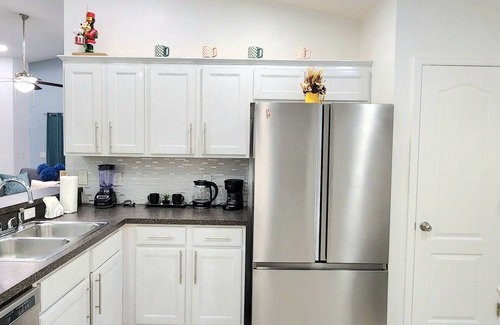 Clear Creek House | Lovely 5-bedroom house with pool/spa minutes from Disney.