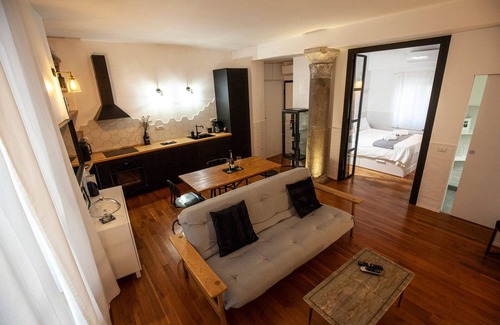 Rome City Centre Apartment | Lovely and moder flat near the Colosseum