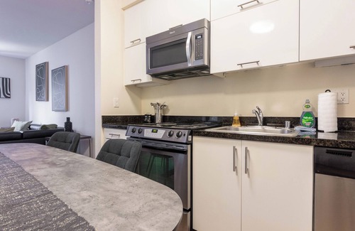 Downtown Apartment | Lovely and Modern Apartment