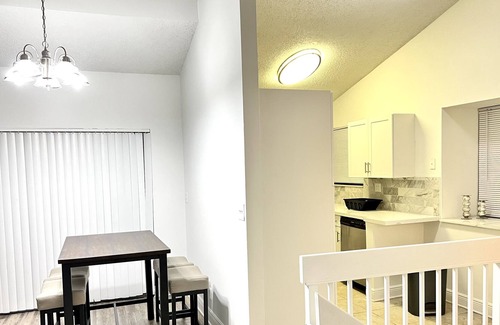 Plantation Apartment | Lovely and Peaceful Apt in the Heart of the City