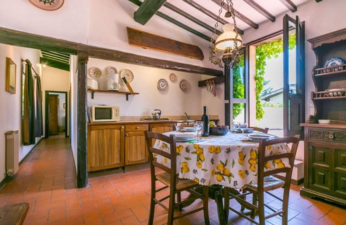 Poggiarello House | Lovely apartment in villa for 4 guests with pool, WIFI, TV, terrace, panoramic view and parking