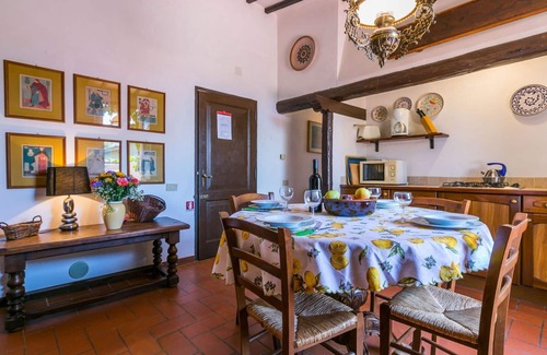 Poggiarello House | Lovely apartment in villa for 4 guests with pool, WIFI, TV, terrace, panoramic view and parking